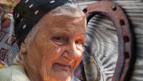 СТВАРИ КОЈЕ НИКАДА НЕ ТРЕБА ДА ПОЗАЈМЉУЈЕТЕ: Наши преци су говорили да их не дајете ни најближима јер се верује да ћете привући беду