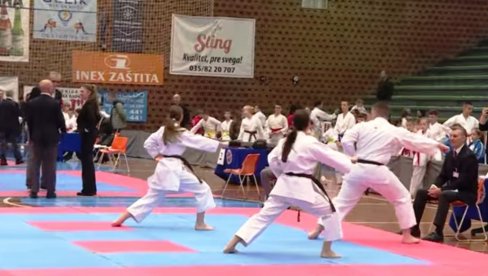 МЕМОРИЈАЛНИ ТУРНИР ДРАГОСЛАВ РАДОВАНОВИЋ ПЈЕР: У Јагодини се такмичило 300 каратиста