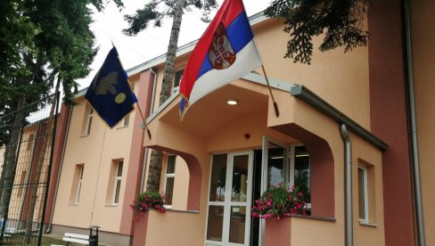 RAČUNARI ZA ŠKOLU KOD SVILAJNCA: OŠ „Stevan Sinđelić“ u Vojski dobila informatički kabinet