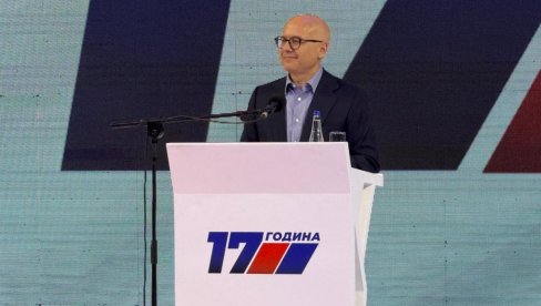 ВУЧЕВИЋ У ЗРЕЊАНИНУ: Да није било СНС уз председника државе, од Србије не би остао камен на камену