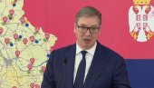 SRBIJA SE VRAĆA SVOJIM KORENIMA: Vučić na potpisivanju 4.000 ugovora za sredstva za kupovinu seoskih kuća (VIDEO)
