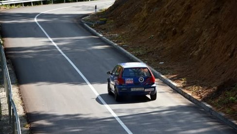 КРАГУЈЕВАЧКИ АУТОМОБИЛИСТА ПРВАК СРБИЈЕ : У класи 2 на брдским тркама убедљиво најбржи
