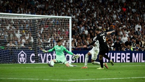 NEOČEKIVAN POTEZ SRBINA! Evo od koga je Dušan Vlahović uzeo dres posle meča sa Real Madridom