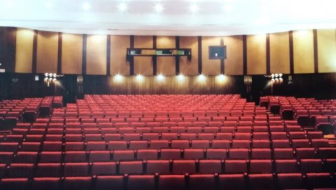 MLAVSKO KOLO: Sutra Međunarodni festival folklora