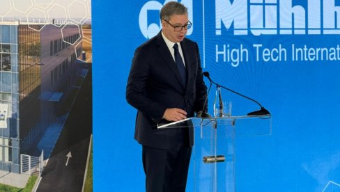 ИМАЋЕМО НАЈМОДЕРНИЈЕ ПАСОШЕ ЗА ДВЕ ГОДИНЕ Вучић на отварању фабрике Милбауер:За мене најважнија вест да ће ускоро да никне и трећа (ВИДЕО)