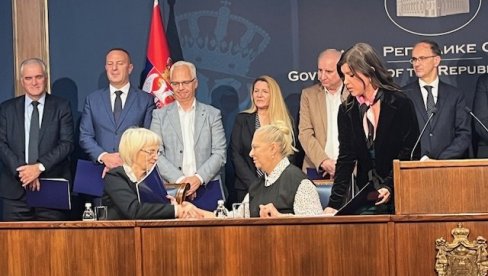 ZA SAVREMENU GRADSKU MAGISTRALU 250 MILIONA:  Potpisan ugovor za rekonstrukciju Karađorđeve ulice u Smederevu