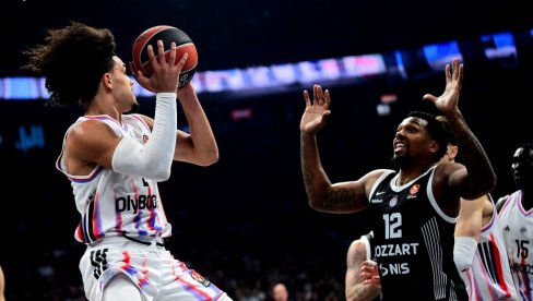 PRENOS, PARIZ - PARTIZAN! Preokret u Francuskoj! Crno-beli jure het-trik!