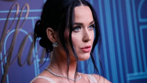 ЉУБАВНИ ЖИВОТ ОМИЉЕНЕ ПЕВАЧИЦЕ СВЕТА: Један партнер јој трагично преминуо, са Орландом Блумом има дете, а сада љуби политчара