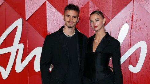 РОМЕО БЕКАМ ПОНОВО СА БИВШОМ: Помирио се са девојком која је унела раздор у породицу (ФОТО)