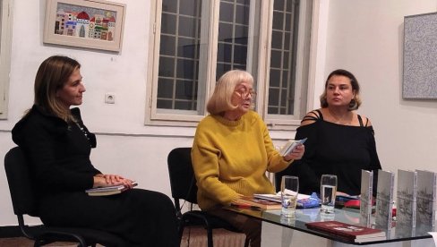 ПЕСНИЧКО ТРАЈАЊЕ ОЛГЕ АРАНЂЕЛОВИЋ: У Параћину синоћ промовисана њена трећа књига (ФОТО)