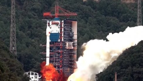 KINA USPEŠNO LANSIRALA U SVEMIR NOVI SATELIT: Može da ostvari stereo snimke visoke preciznosti na globalnom nivou