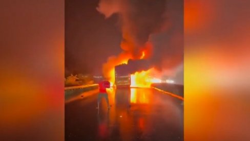 EKSPLOZIJA STOTINA MOBILNIH TELEFONA POJAČALA POŽAR U AUTOBUSU: Otkriveni detalji stravične nesreće u Indiji