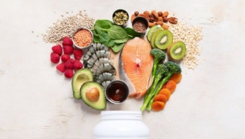 КАКО ПОДИЋИ НИВО ВИТАМИНА Д: Хладнији дани не морају значити и лоше расположење