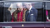 SVI SE SMEJALI U VATIKANU Čuli šta je Kralj Čarls rekao: Sigurno dobijate mnogo domaćih zadataka