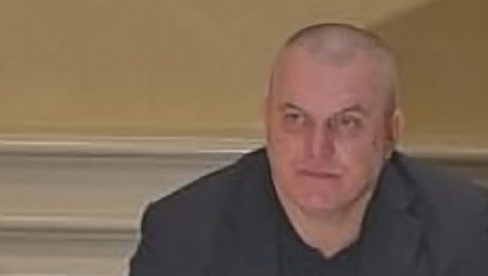 ДАЛИБОР МАРКОВИЋ ИЗ БЕЧА: Пуна подршка Вучићу, апелујем на грађане Србије да не верују преварантима