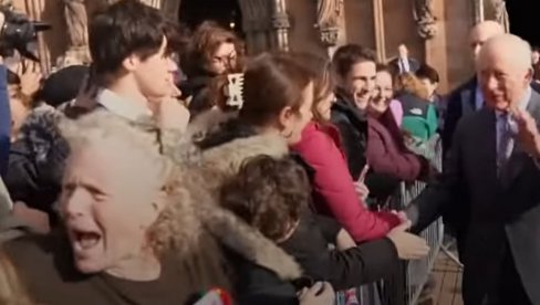 NAPAD NA KRALJA ČARLSA! Skandal ispred katedrale – „Reci istinu o Epstajnu!“ (VIDEO)