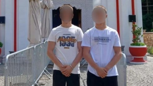 НАСТРАДАЛИ ЛАЗАР И ЊЕГОВ ПОВРЕЂЕНИ БРАТ БЛИЗАНАЦ СЛАВИЛИ МЕДАЉУ: Превалили километре, па доживели несрећу пред кућом