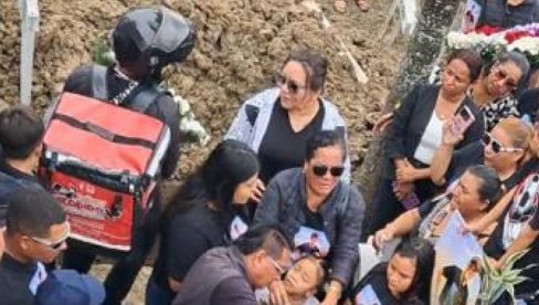 ДОСТАВЉАЧ УПАО У РАКУ Снимљен хоас: Достава извршена, нека му је вечна слава (ВИДЕО)