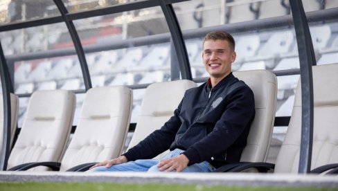 BIVŠI IGRAČ JUVENTUSA STIGAO U SRBIJU! Deda mu bio Zvezdina zvezda i legenda jugoslovenskog fudbala, a on izabrao Švajcarsku