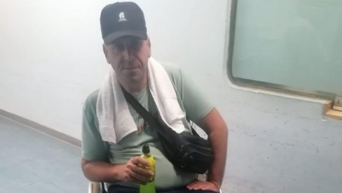 BRAĆO, IZDRŽITE Povreda omela Bojana da nastavi pešačenje sa KiM do Novog Sada: Imamo jednu državu i jednog predsednika