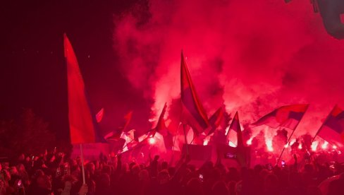 SPEKTAKL: Skoro 2.000 ljudi dočekalo Srbe sa Kosova i Metohije u Jarčujku (VIDEO)