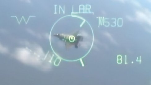 IRANCI POGODILI AMERIČKI AVION? Moćni bombarder prinudno sleteo nakon udara