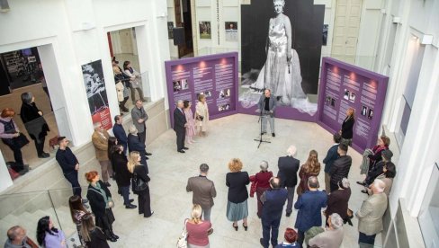 IZUZETNA ŽENA, ODANA SVOM NARODU: U Jugoslovenskoj kinoteci otvorena izložba posvećena kraljici Mariji Karađorđević