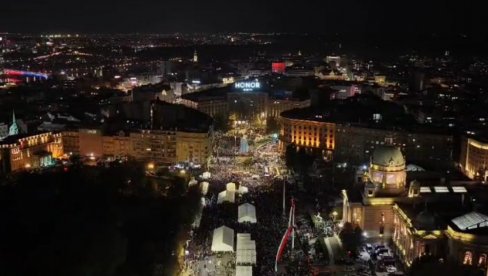 SNIMCI IZ DRONA: Pogledajte spektakularan doček Srba sa Kosova i Metohije (VIDEO)