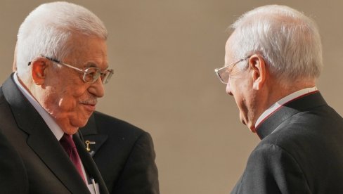 PAPA NA SASTANKU SA PREDSEDNIKOM PALESTINE: Vatikan ponovo poziva na rešenje (FOTO)