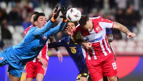 ZVEZDU OVO MORA DA RADUJE: Lil je u baš velikoj krizi, doge opet nisu pobedile!