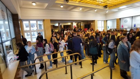 OGLASILO SE MINISTARSTVO PROSVETE: Produžen rok za isplatu dela školarine samofinansirajućim studentima