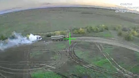 USRED BELA DANA! Ukrajinski FP-2 dronovi pogodili ruski S-400 na Krimu: Novi talas napada otkriva promenu taktike (VIDEO)