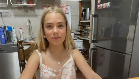 ЗА ЈЕЛЕНИНО ЛЕЧЕЊЕ ТРЕБА 76 МИЛИОНА: Тинејџерки из Београда потребна помоћ хуманих грађана