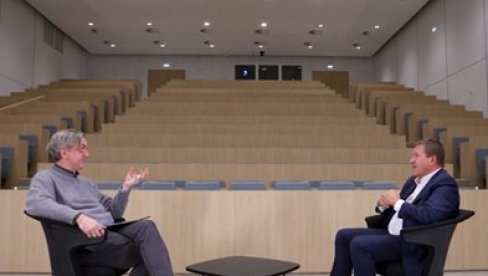 PROFESOR SA PARISKE ÉCOLE POLYTECHNIQUE U EMISIJI „ČADEŽ TALK“: Evropa ne sme da sumnja u sebe – vreme je da verujemo u Evropu