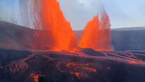 ФОНТАНЕ ЛАВЕ ДОСТИГЛЕ ВИСИНУ ОД 330 МЕТАРА: Нестварни снимци забележени на Хавајима (ВИДЕО)