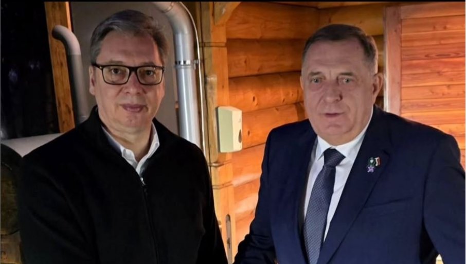 ВУЧИЋ СА ДОДИКОМ: Добар разговор о свим важним регионалним и питањима од значаја за будућност српског народа (ФОТО)