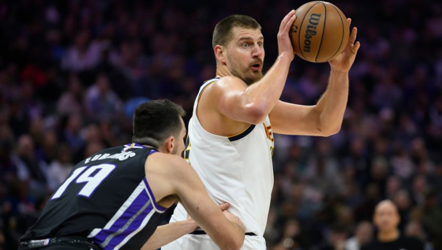 АМЕРИ У НЕВЕРИЦИ: Никола Јокић оборио још један рекорд Вилта Чембрлена!