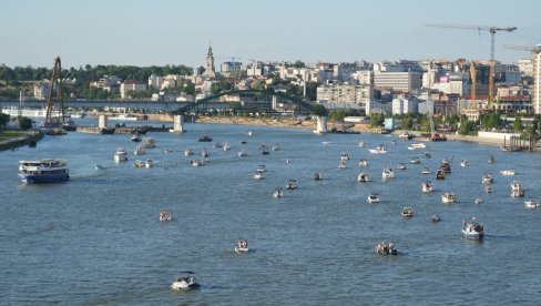 BEOGRADSKI KARNEVAL BRODOVA: Grad koji živi uz svoje reke