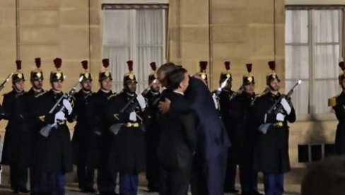 SRDAČAN POZDRAV DVOJICE LIDERA: Ovako je Markon dočekao Vučića (VIDEO)