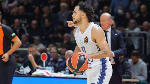 ТЕШКО ИМ ИДЕ БЕЗ ПРВЕ ЗВЕЗДЕ: Ефес је у проблему!