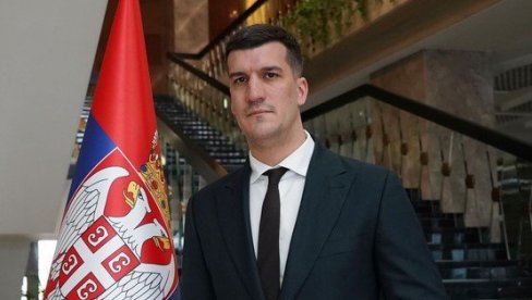 КЕШЕЉ О УСТАШКОМ ОРГИЈАЊУ У ЗАГРЕБУ: Опрости им Боже, не знају шта раде