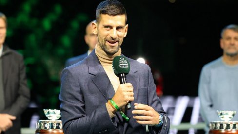 NOVAKU OD RONALDA: Portugalac uruočio priznanje Đokoviću za najboljeg sportistu sveta