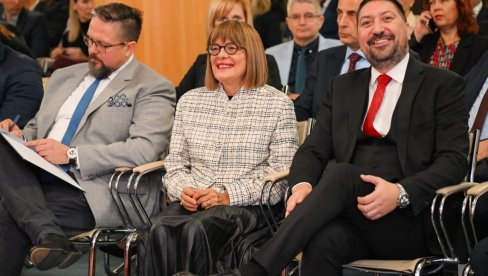 ЈАЧА САРАДЊА РЕГИОНАЛНИХ ПРИВРЕДНИКА: Привредна комора Војводине у Новом Саду домаћин осмом пословном форуму