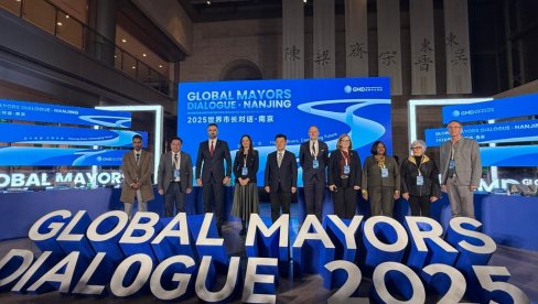 ГРАДОНАЧЕЛНИК НОВОГ САДА НА СКУПУ ГРАДОНАЧЕЛНИКА У НАНКИНГУ: Прилика за размену искустава са бројним светским градовима