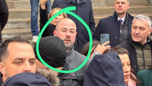 ОВО ЈЕ БЛОКАДЕР КОЈИ ЈЕ ПЕСНИЦОМ УДАРИО ЖЕНУ У ГЛАВУ: Језиво насиље Александра Радовановића из ПСГ-а