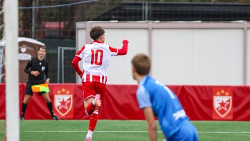 OMLADINCI ZVEZDE HARAJU U LIGI ŠAMPIONA! Pao još jedan rival, ali sledi gostovanje teže nego rivalima na Marakani (VIDEO)