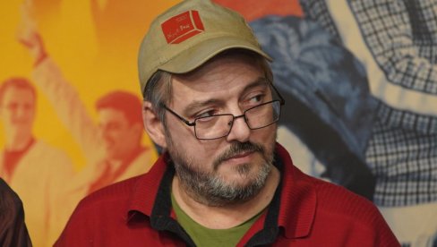 U DVORIŠTE MI DOLAZILE VEVERICE, SRNE... Glumac je mir našao u selu