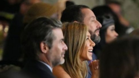 DŽENIFER ANISTON ODLUČILA DA SE UDA U OVOJ PRAVOSLAVNOJ CRKVI: U 56. godini našla srodnu dušu, poreklom je iz bratske semlje Srbije!