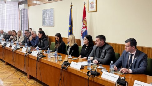 ZA PROJEKAT „VREME ZA DOBROTU - MLADI VOLONTERI DESPOTOVCA“: Opštini odobreno nešto više od dva miliona dinara