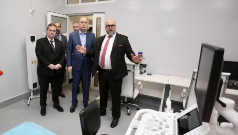 У БЕОГРАДУ ОТВОРЕН ЦЕНТАР ЗА РЕГЕНЕРАТИВНУ МЕДИЦИНУ Лончар: Огроман искорак за здравство